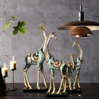 ArtZ® Majestic Giraffe Sculpture