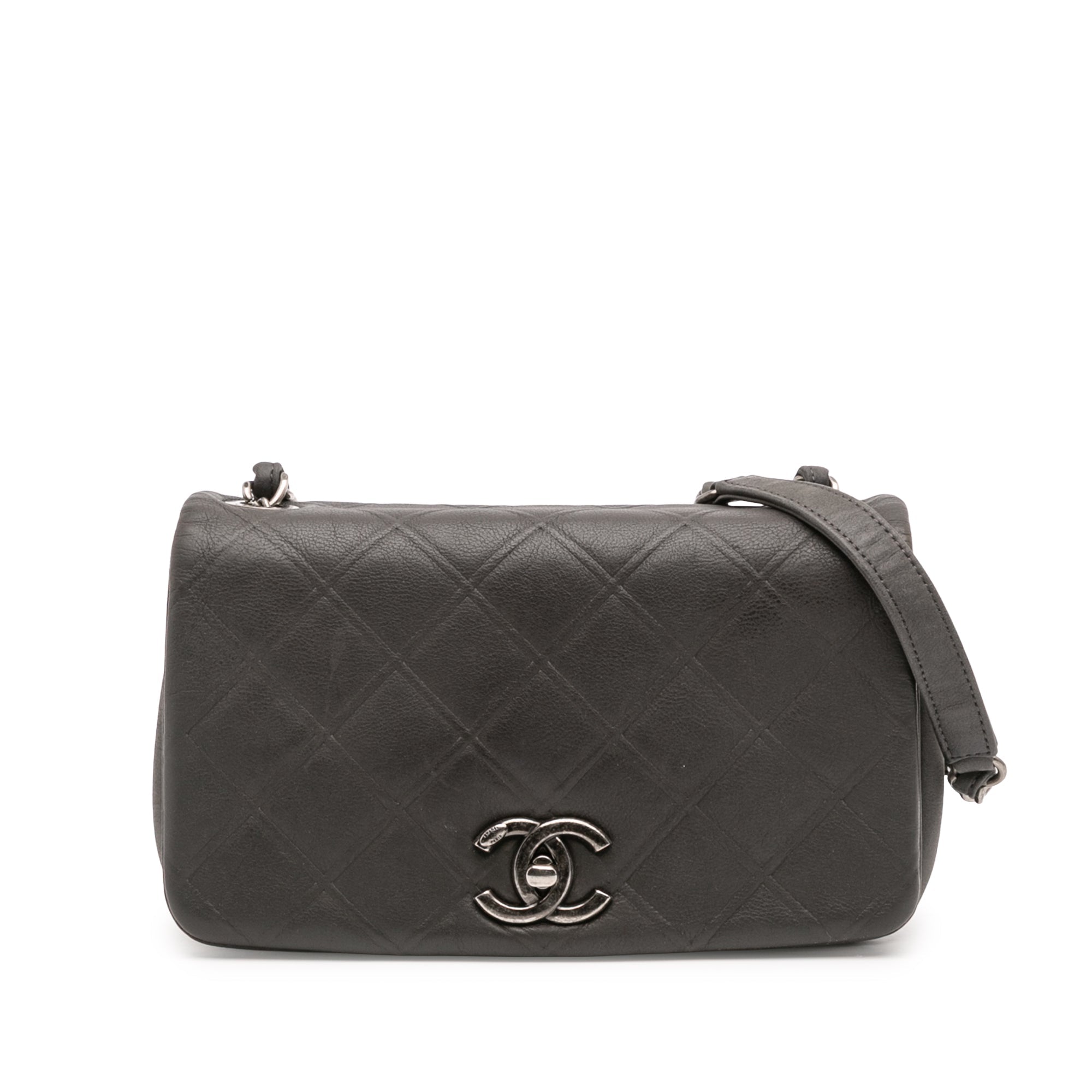 Small Diamond Embossed Calfskin New Chic Flap