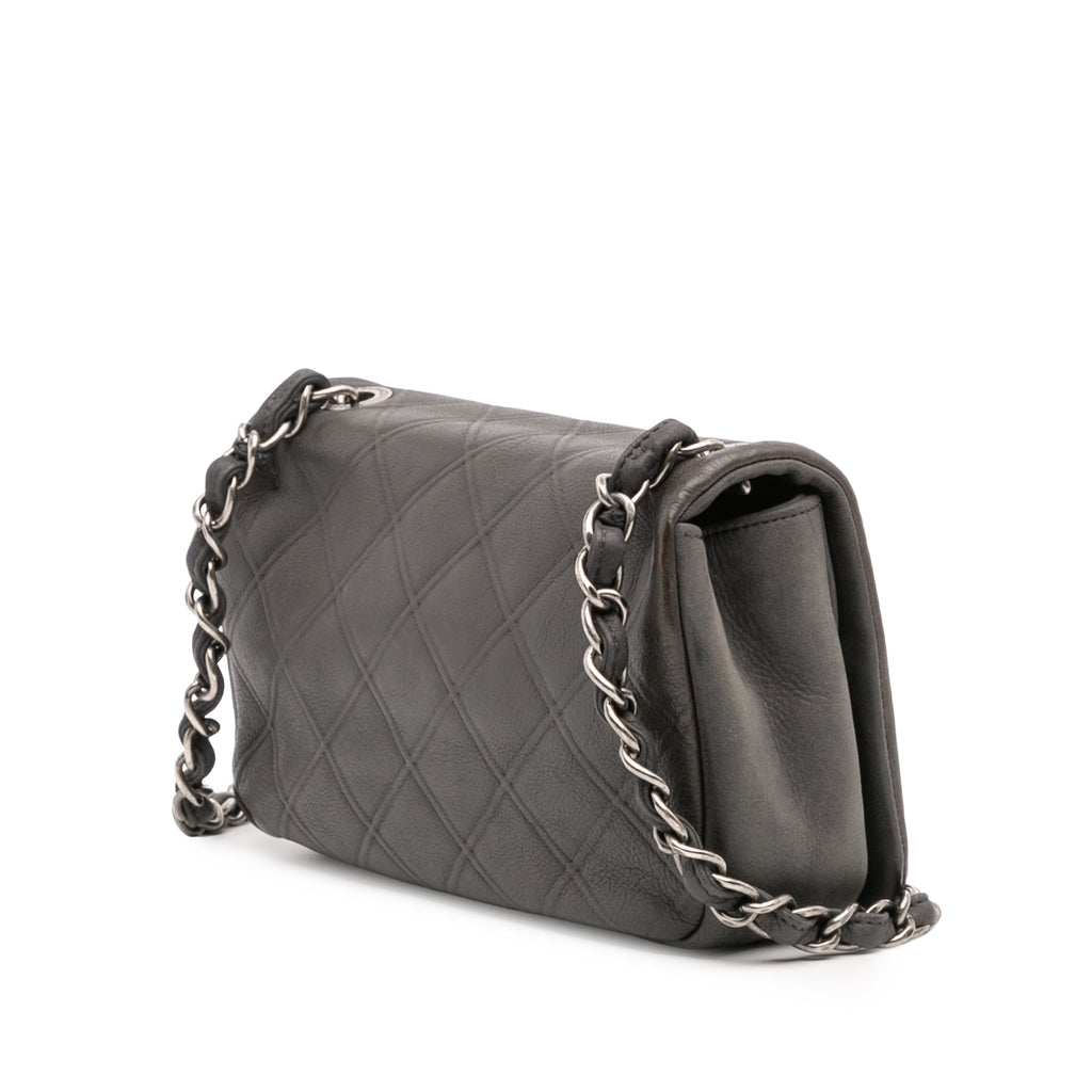 Small Diamond Embossed Calfskin New Chic Flap