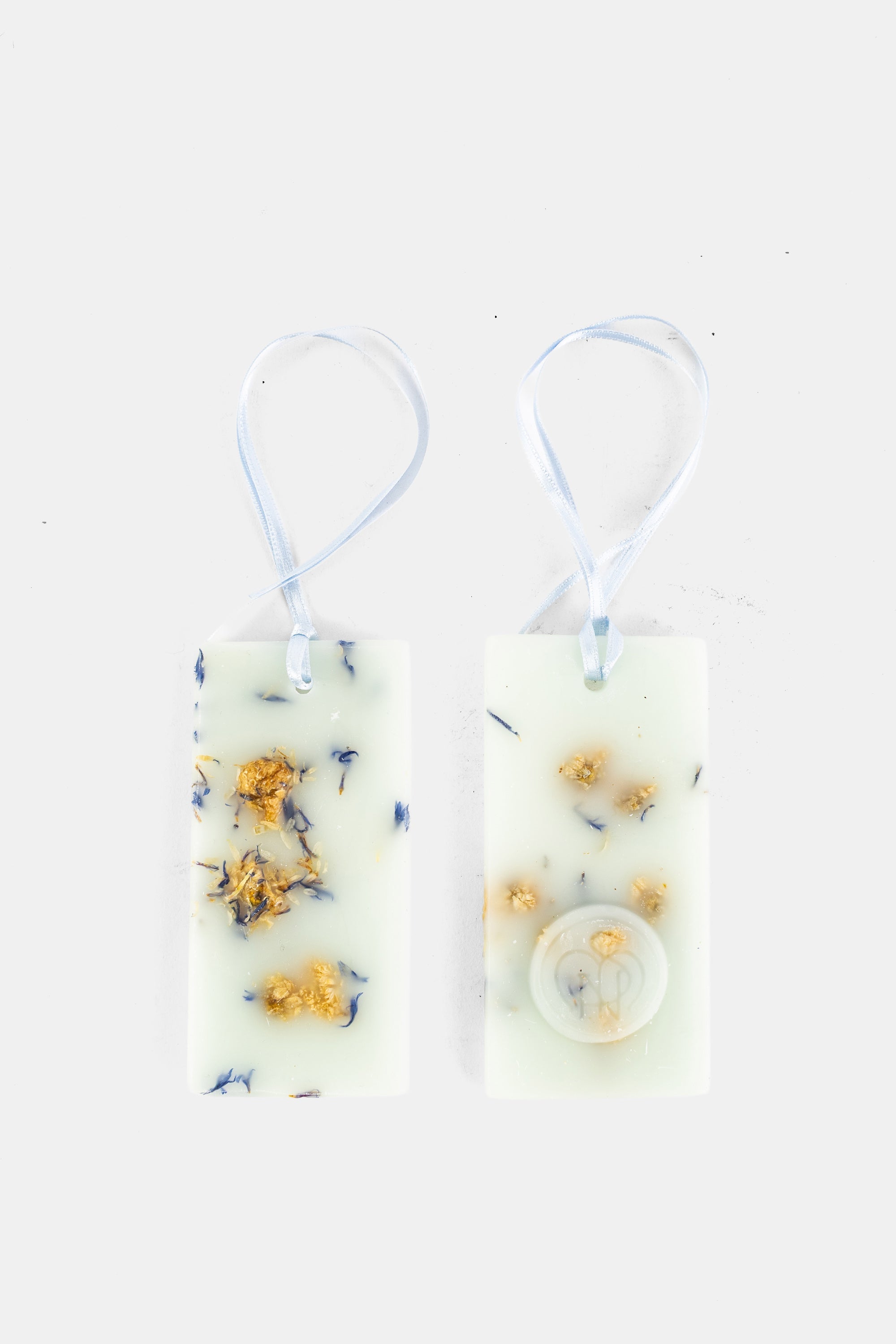 Santa Maria Novella Floral-Infused Wax Wax Tablets — White