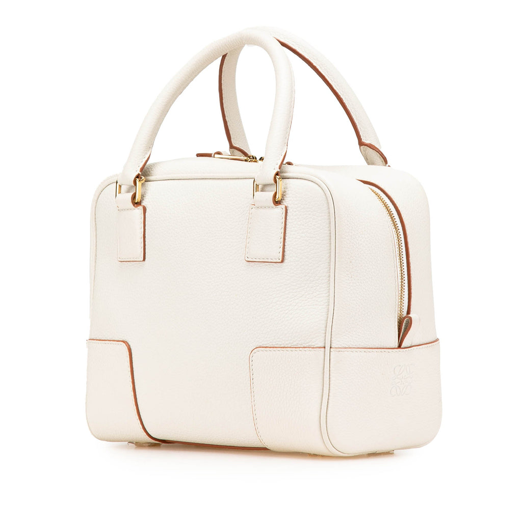 Leather Amazona Square 19