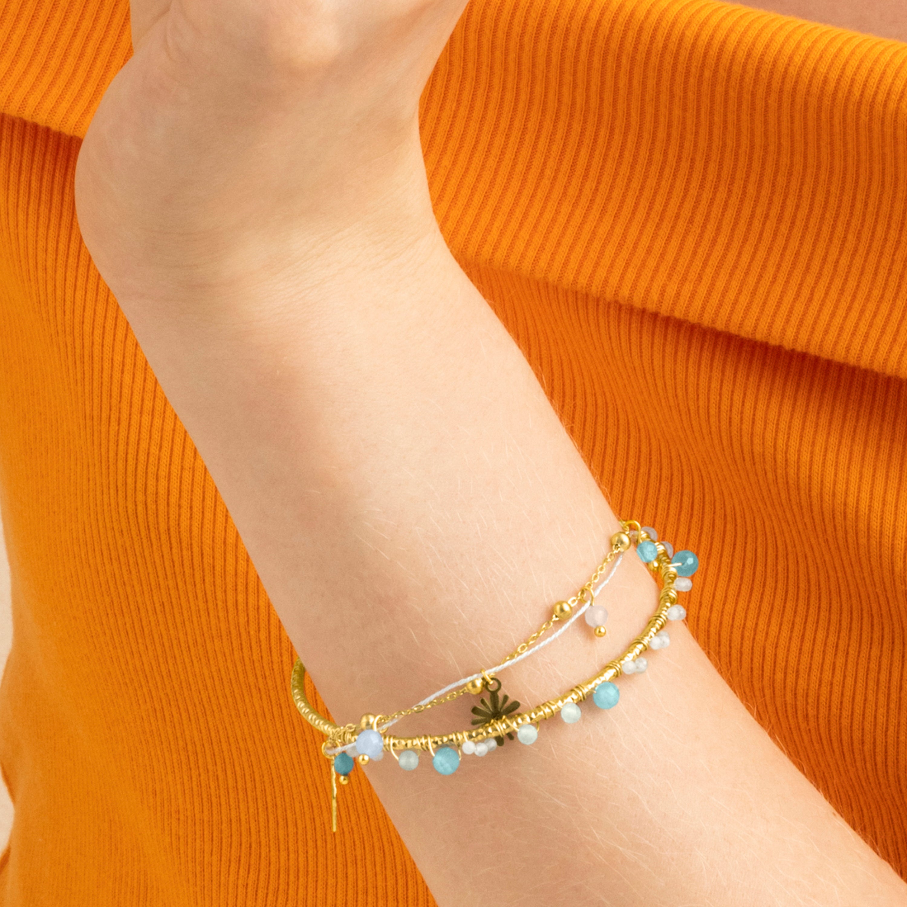 Pulsera con Cristal Azul Oscuro acabado oro 18k - Thase