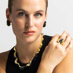 Collar con Resina Negra acabado oro 18k - Modwi