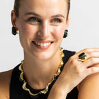 Collar con Resina Negra acabado oro 18k - Modwi