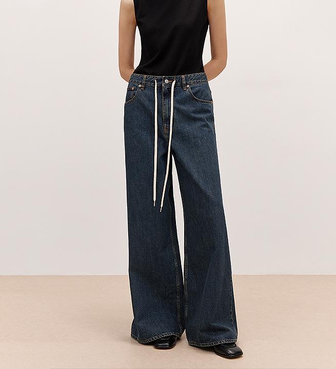 Retro Blues fashionable high waist pleated design washed casual wide leg jeans for women
