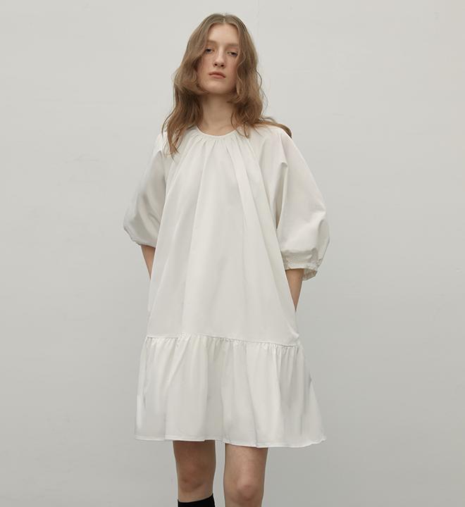 Dream Island Hepburn style white dress temperament high-end puff sleeve dress for women