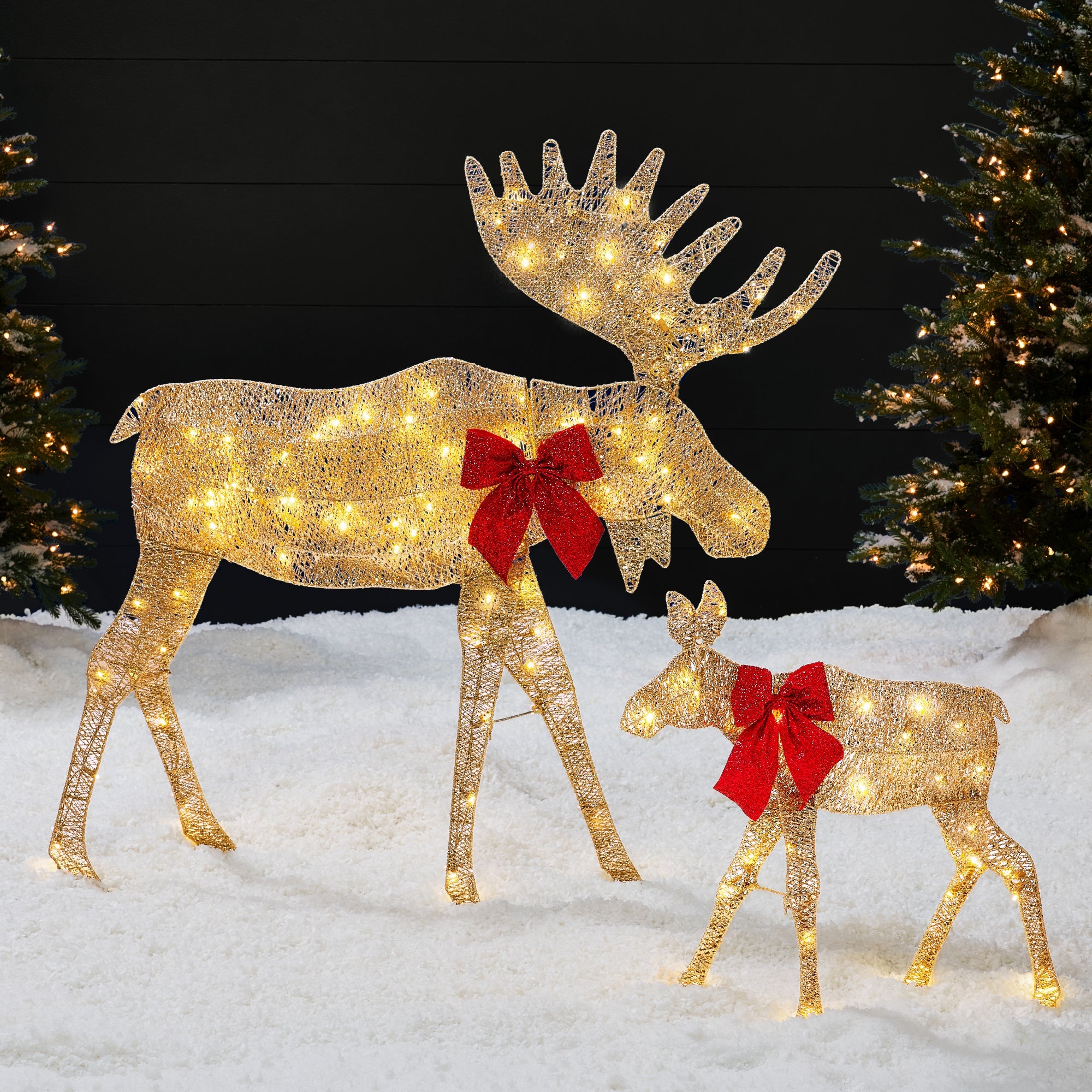 2-Piece Lighted 2D Christmas Moose Set Outdoor Decor w/ 125 LED Lights - 4ft - Gold