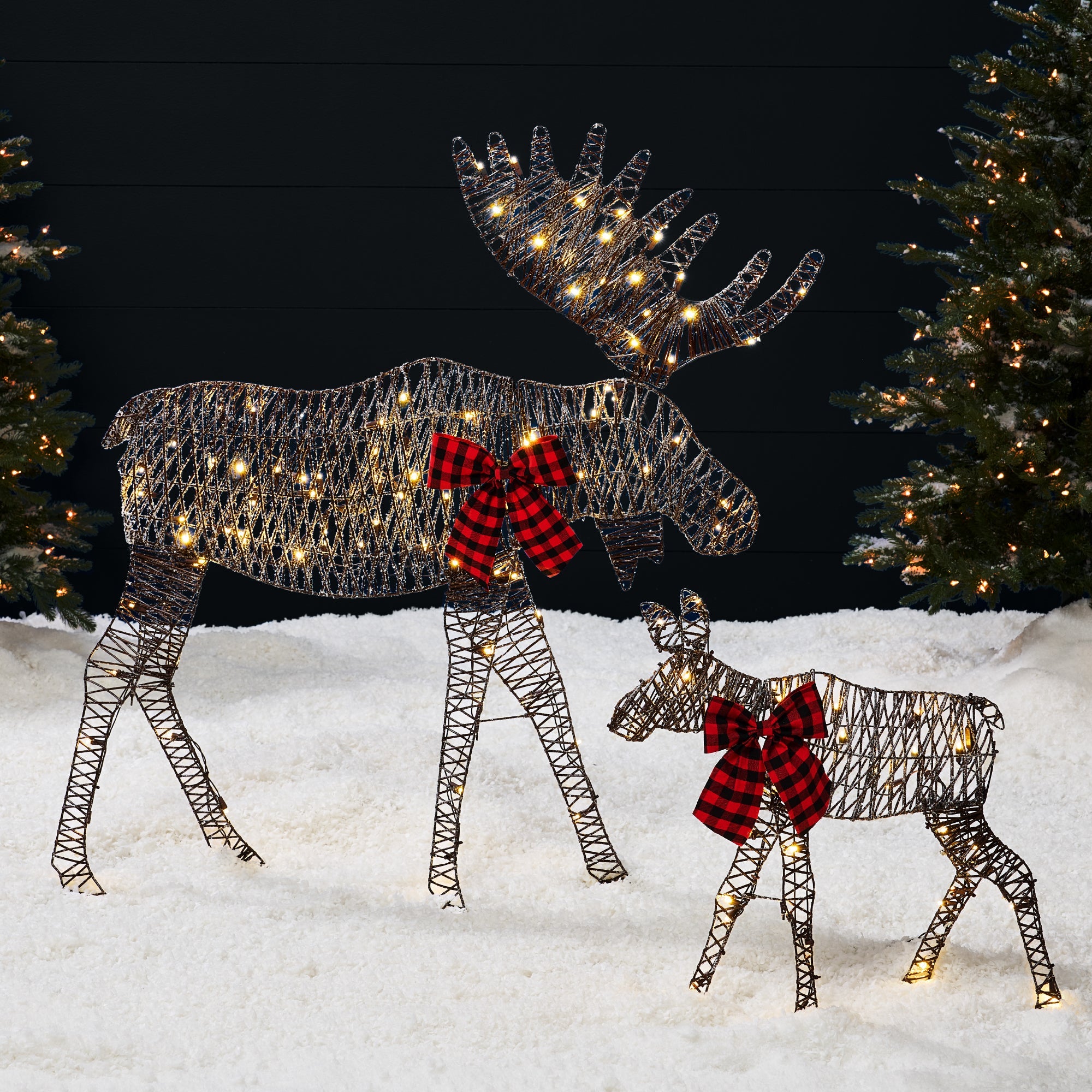 2-Piece Lighted 2D Christmas Moose Set Outdoor Decor w/ 125 LED Lights - 4ft - Rattan
