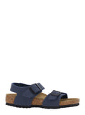 New York Sandals with Rounded Toe and Buckle Closure in Blue for Kids Blu Birkoflor Flat Shoes
