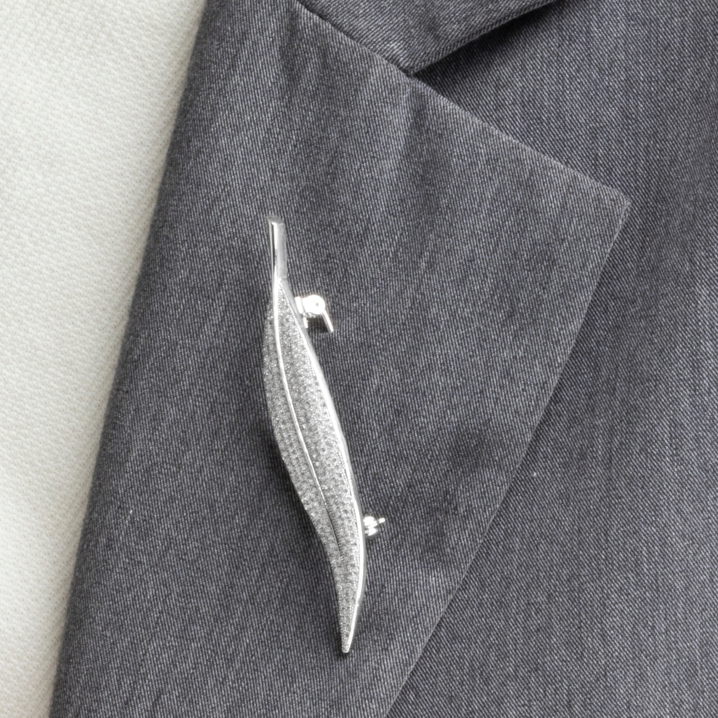 Broche con Circonita Brillante acabado plata - Heril