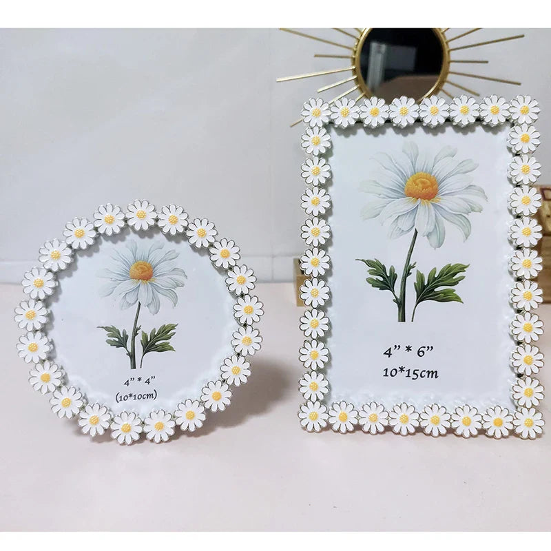 Daisy Metal Photo Frame