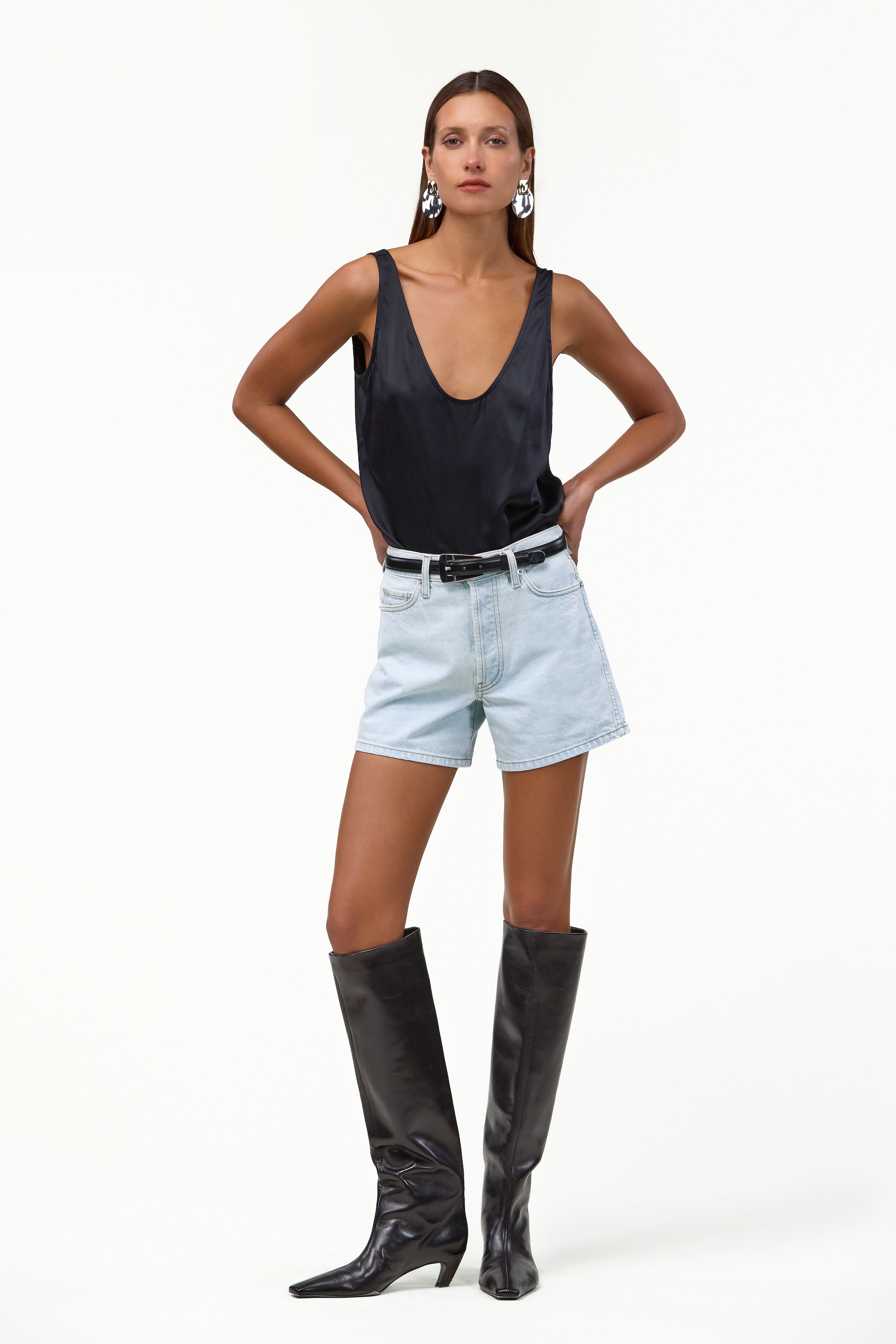 The Perfect Denim Shorts (Vintage Light)