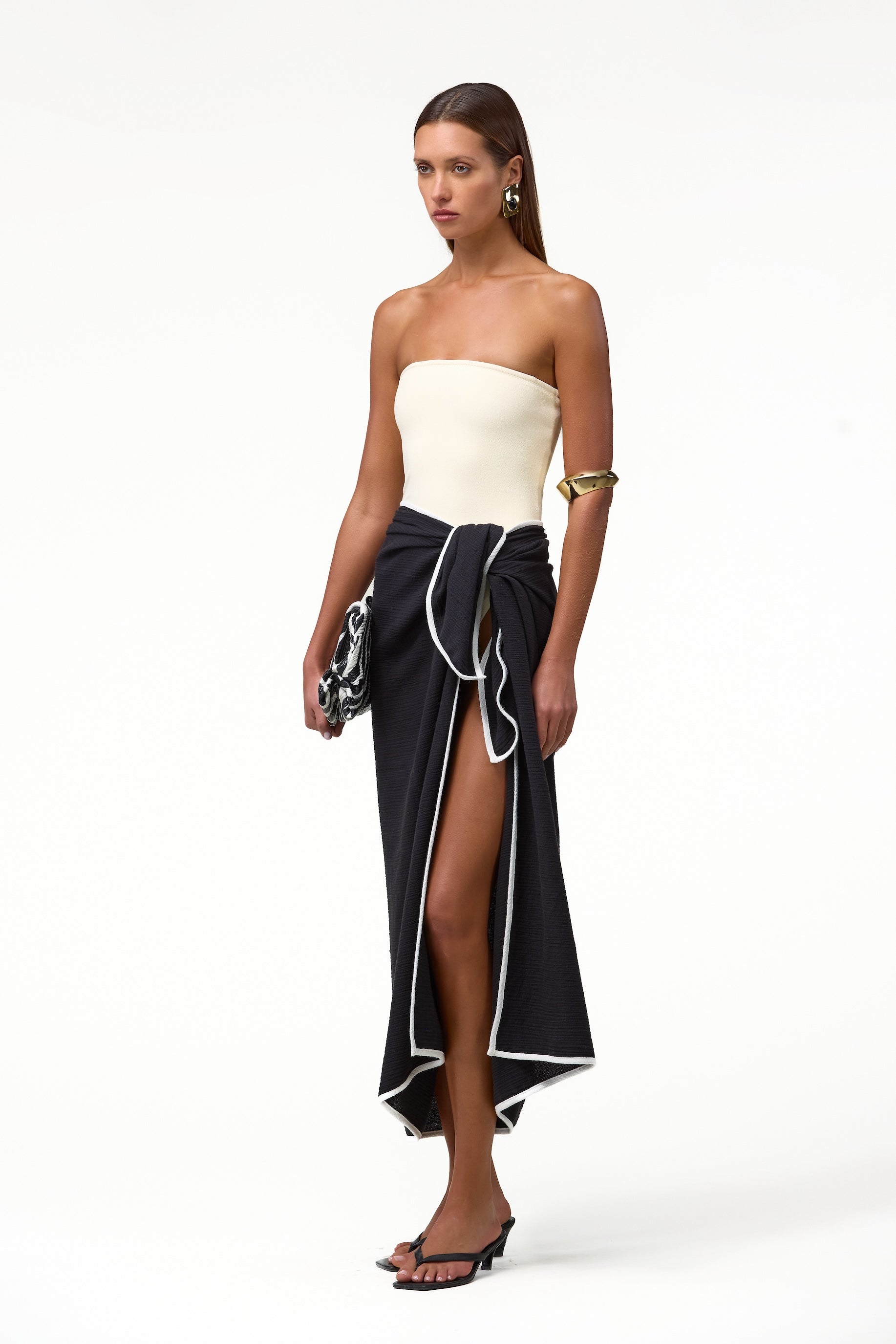 Colorblock Linen Sarong (Black/Cream)