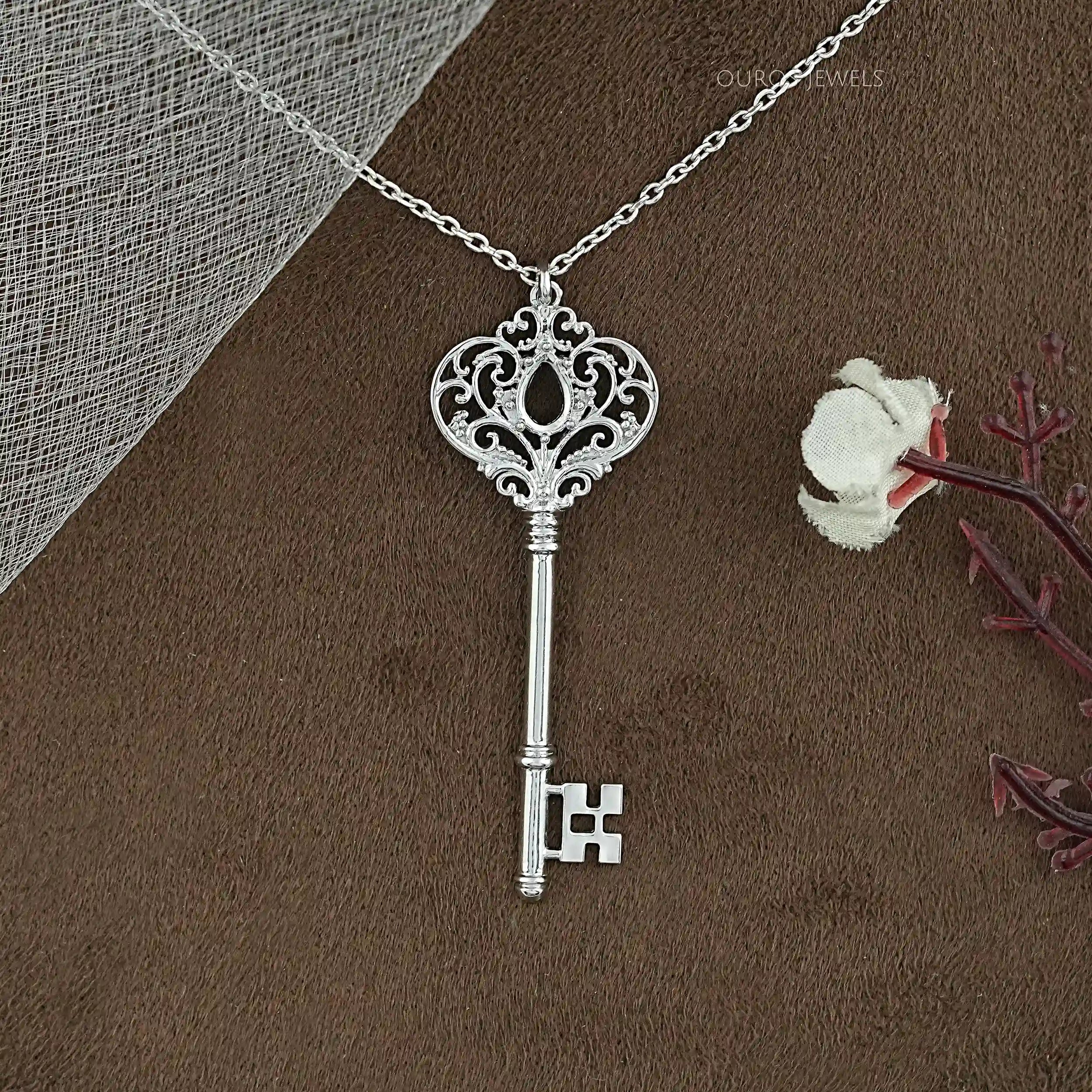Ouros Jewels