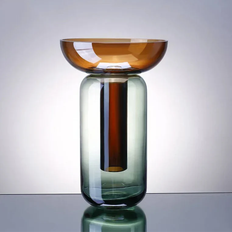 ArtZ® Aura Vase - Short