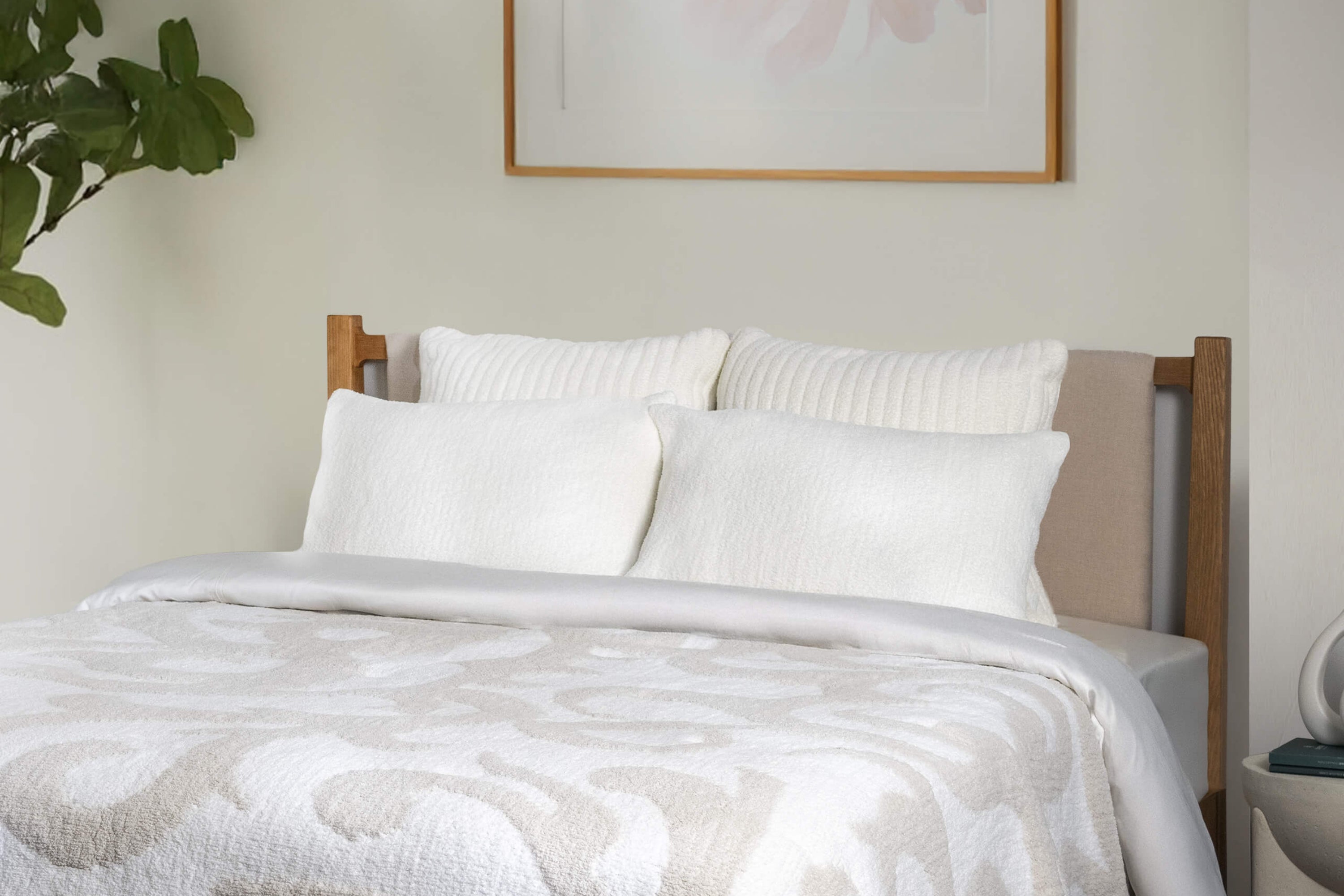 Snug Casablanca Comforter
