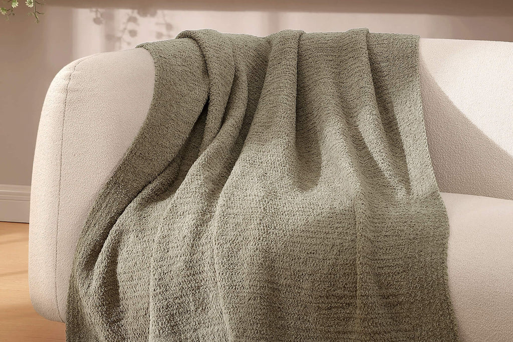Snug Throw