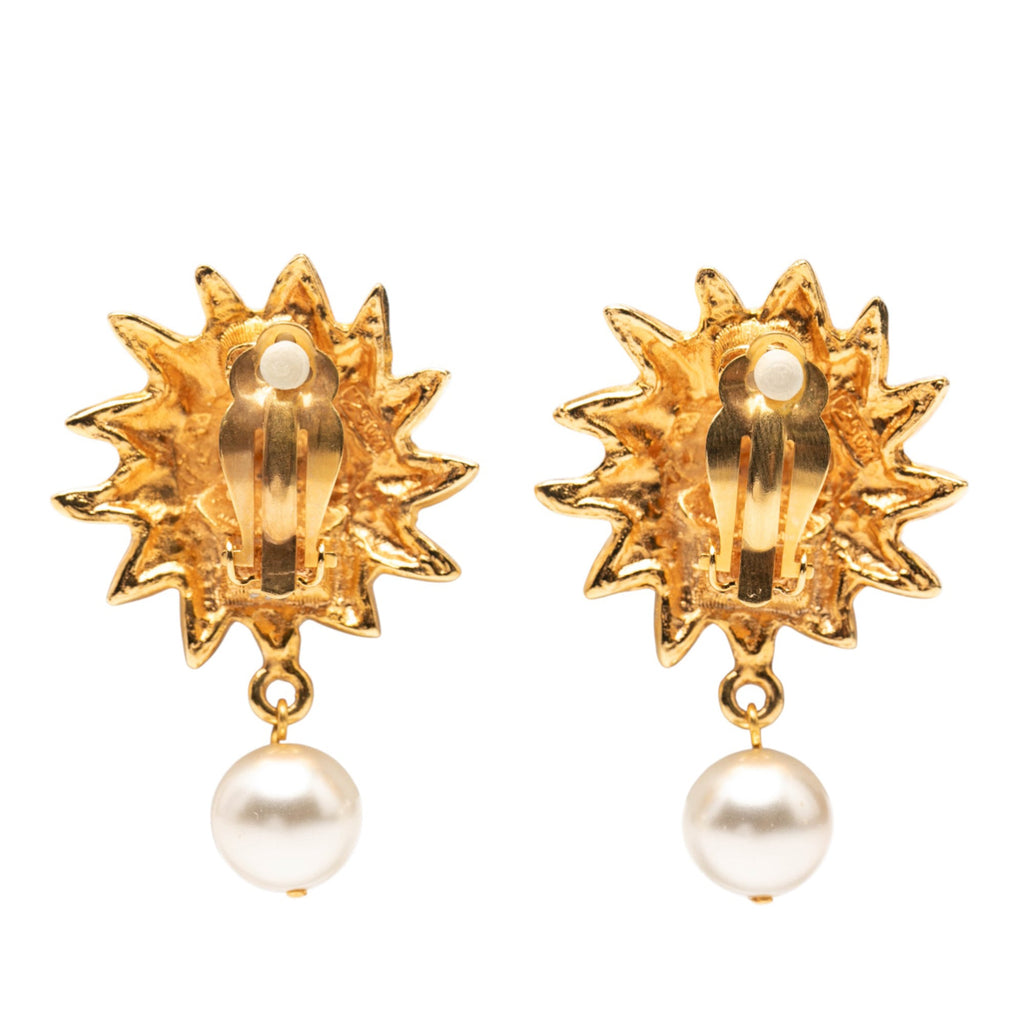 CC Gold Plated Faux Pearl Lion Head Drop Clip On Earrings