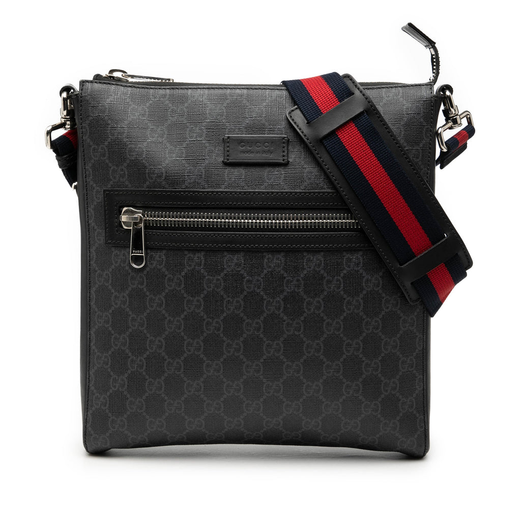 Medium GG Supreme Web Messenger Bag
