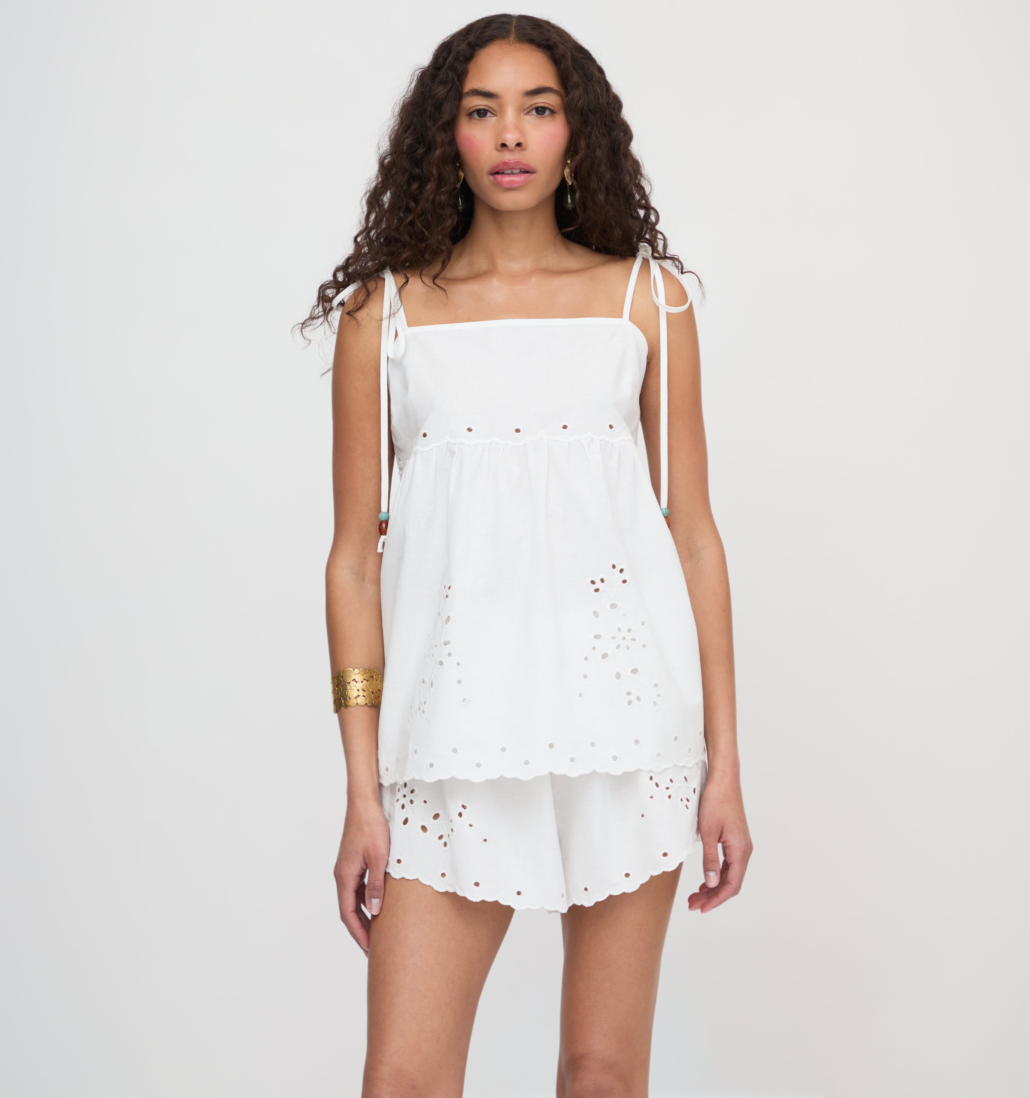 The Jessie Short / White Linen   By Hill House Home