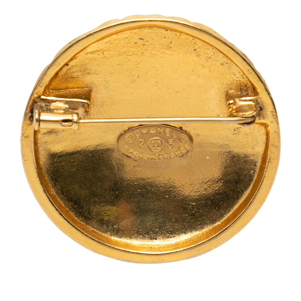CC Gold Plated Quilted Round Brooch