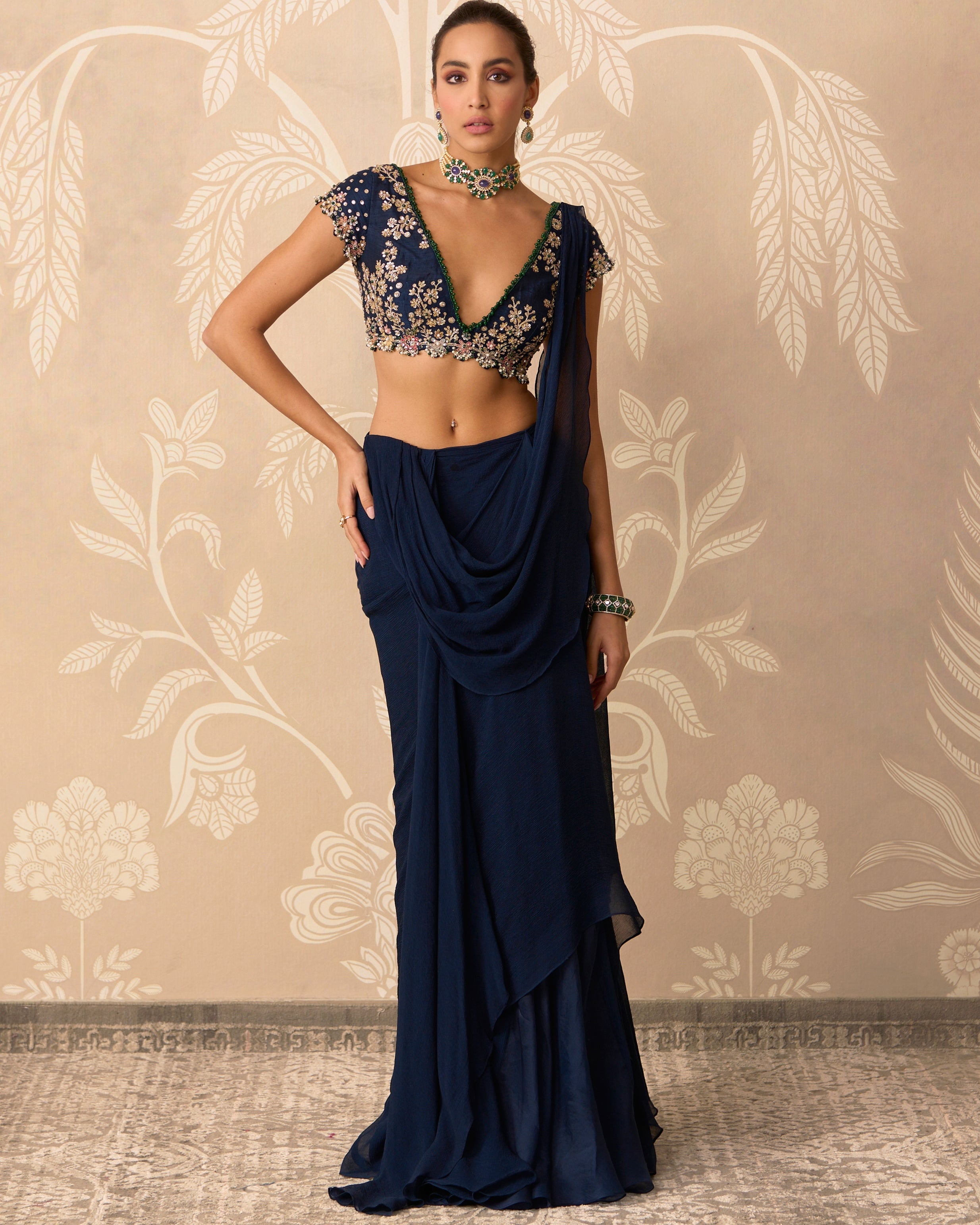 Junoon Sari Set By KYNAH, Luxury Indian Fashion & Bridal Wear
