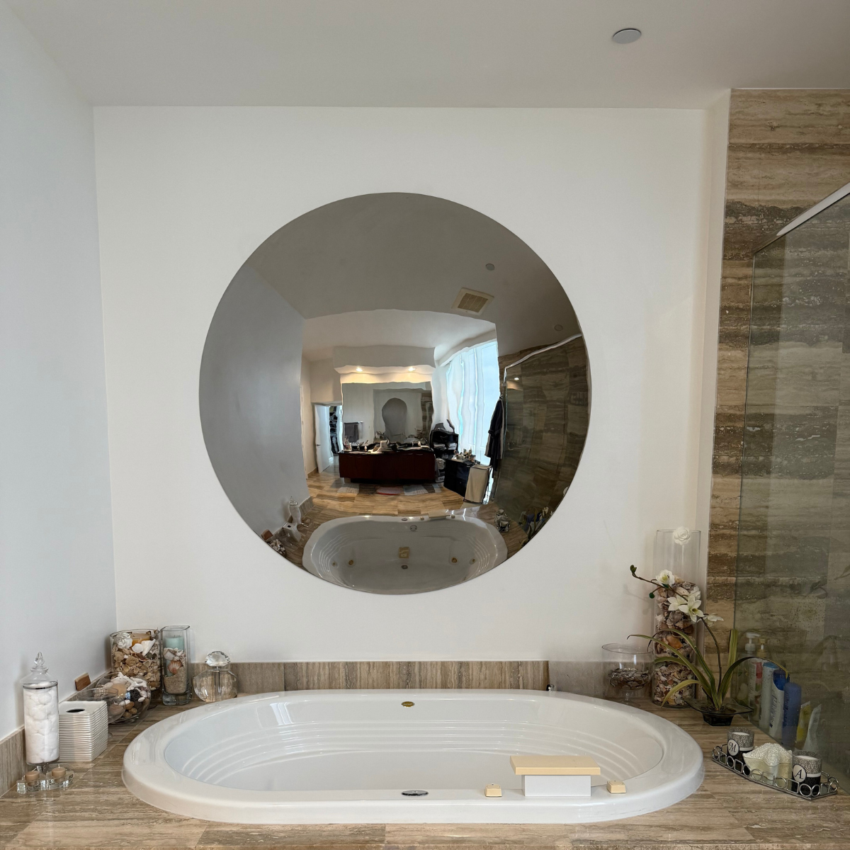 ArtZ® Stainless Steel Concave or Convex Mirror - Silver / Convex / 60 inch Diameter (152cm)