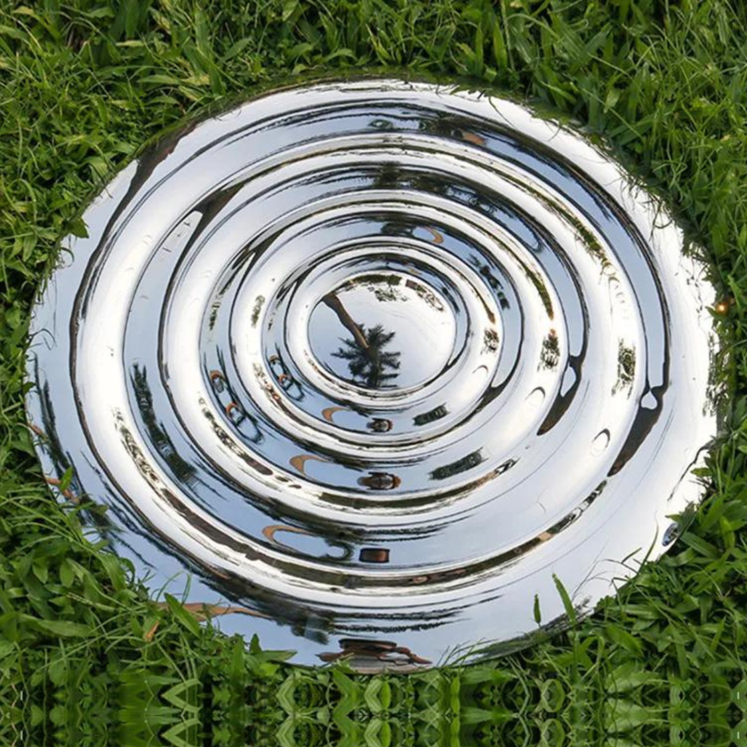 ArtZ® Stainless Steel Water Drop Sculptures - Ripples; Diameter 63 inch (160 cm)