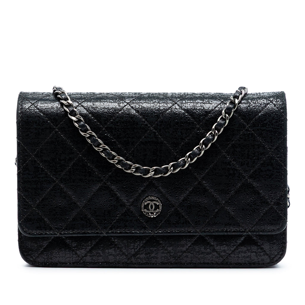 CC Quilted Crinkled Patent Wallet On Chain