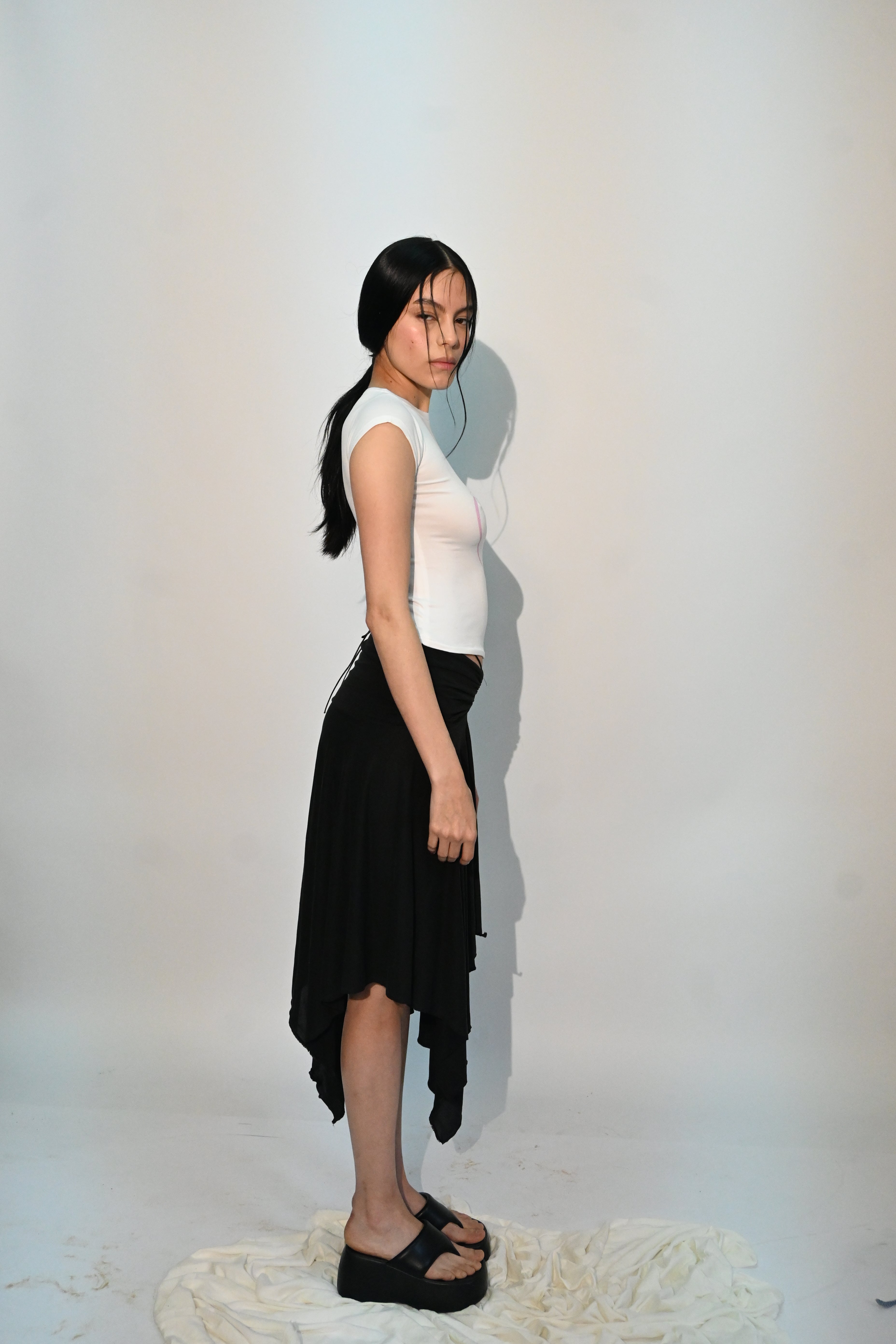 VESTIDO FALDA VENT | NEGRO