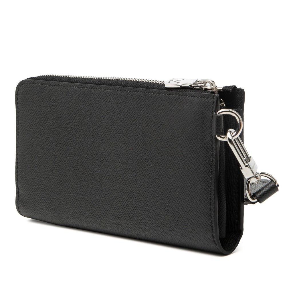 Taiga Zippy Dragonne Wallet