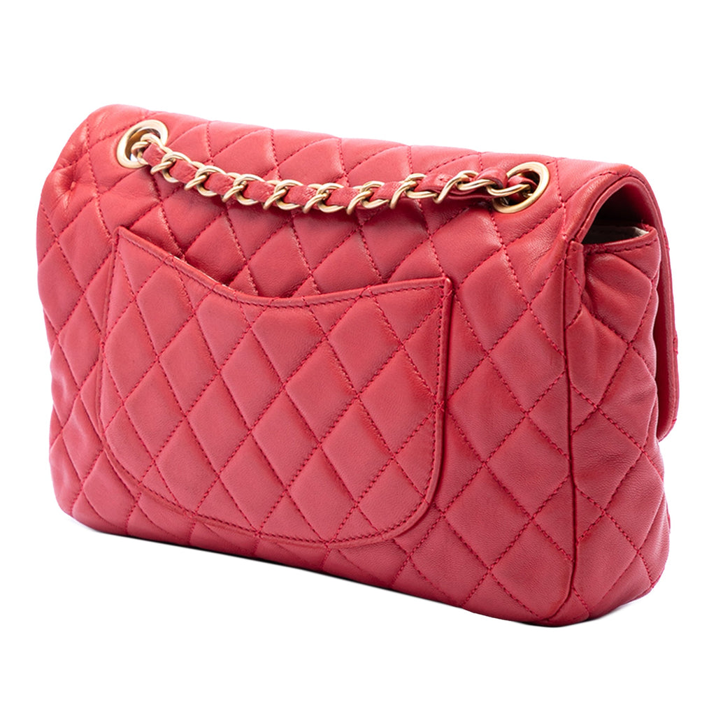 Medium Classic Lambskin Marine Charms Single Flap