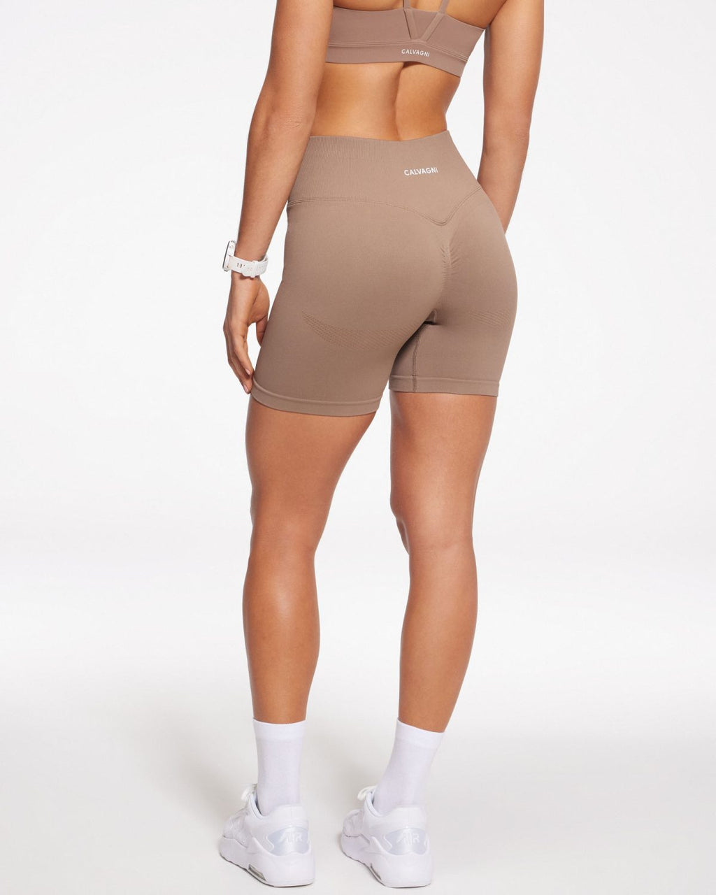 V SHORT | NUDE