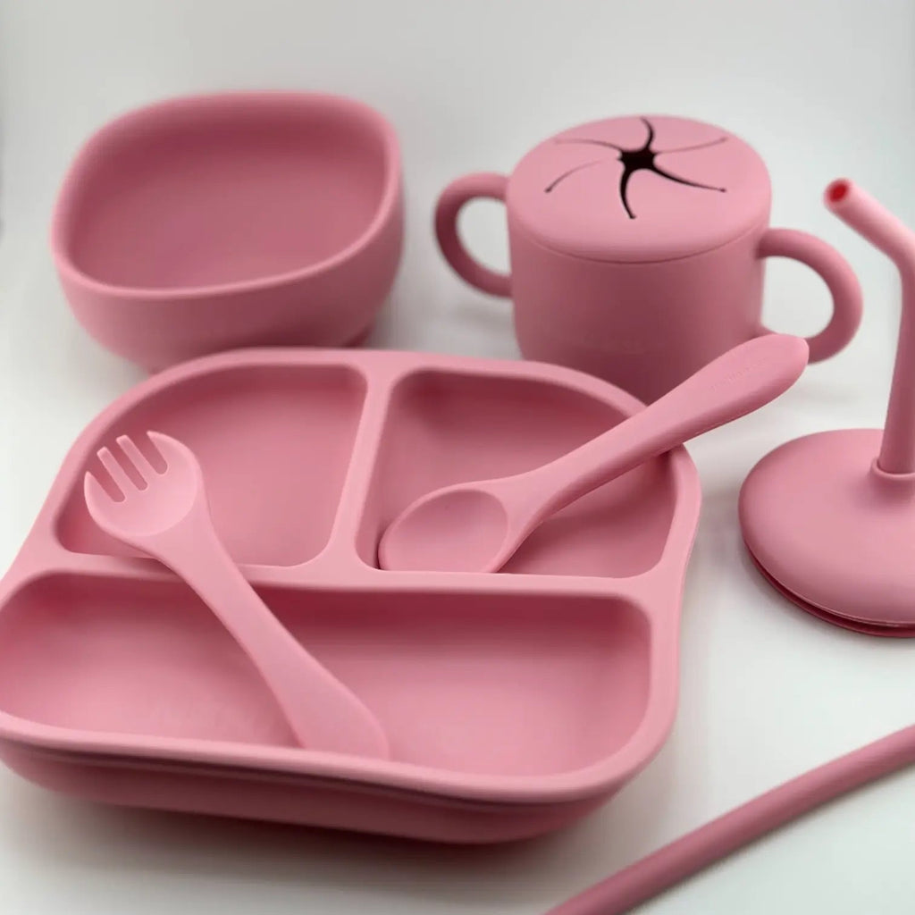 Kit Deluxe Vajilla + Babero BLW Pink 9 Piezas de Silicona orgánica con ventosas Nenina & Co