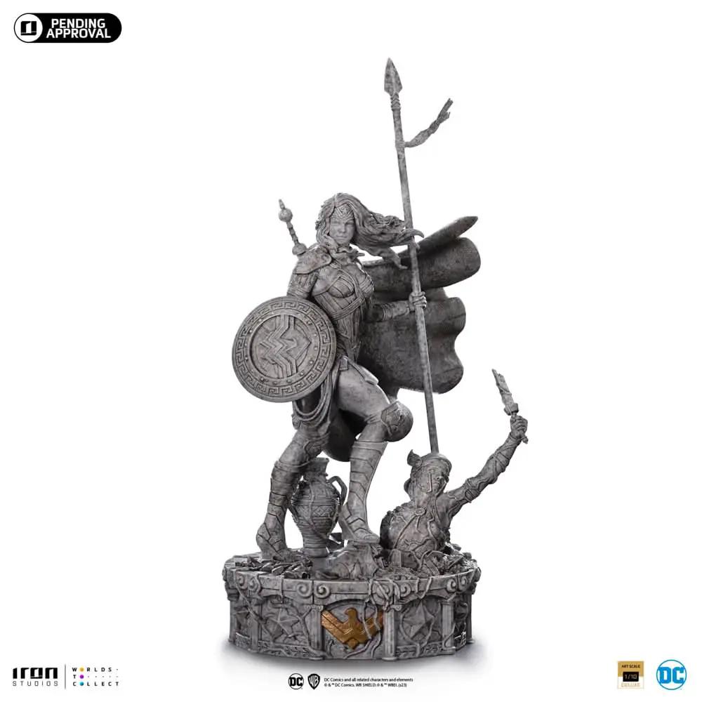 Statue Wonder Woman Unleashed Marble Variant - DC Comics - Art Scale 1/10 - Iron Studios
