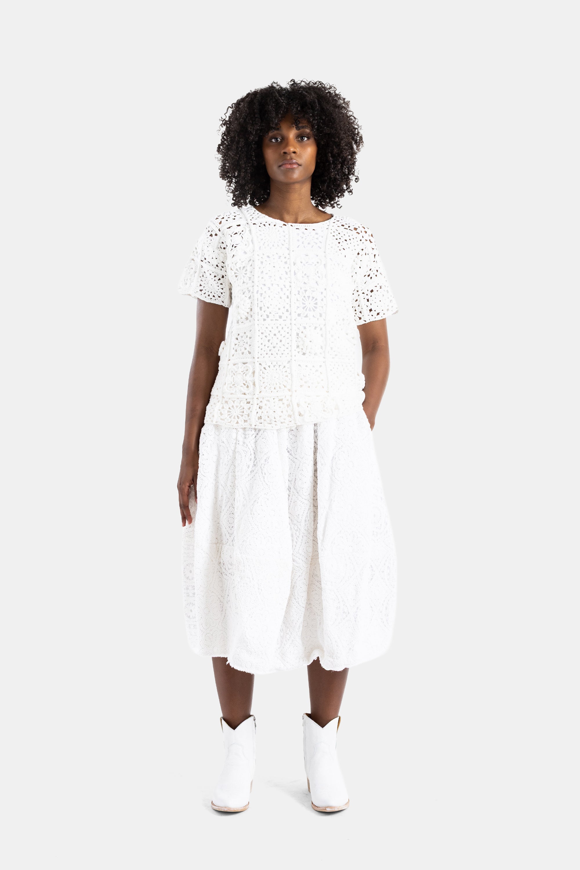 Comme des Garçons Openwork Lace Pleated Skirt — White