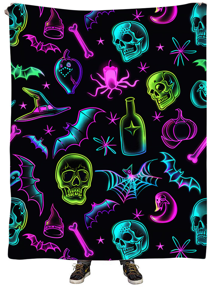 Wicked Flow Plush Blanket