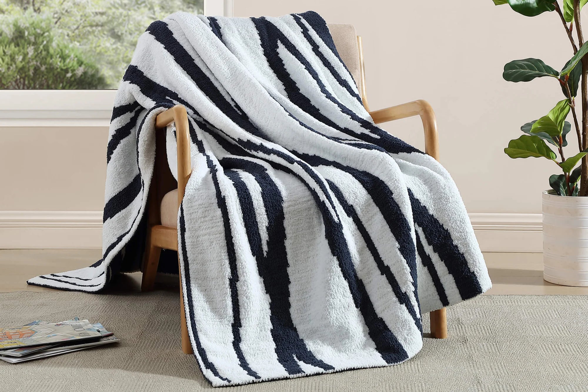 Woodland Throw