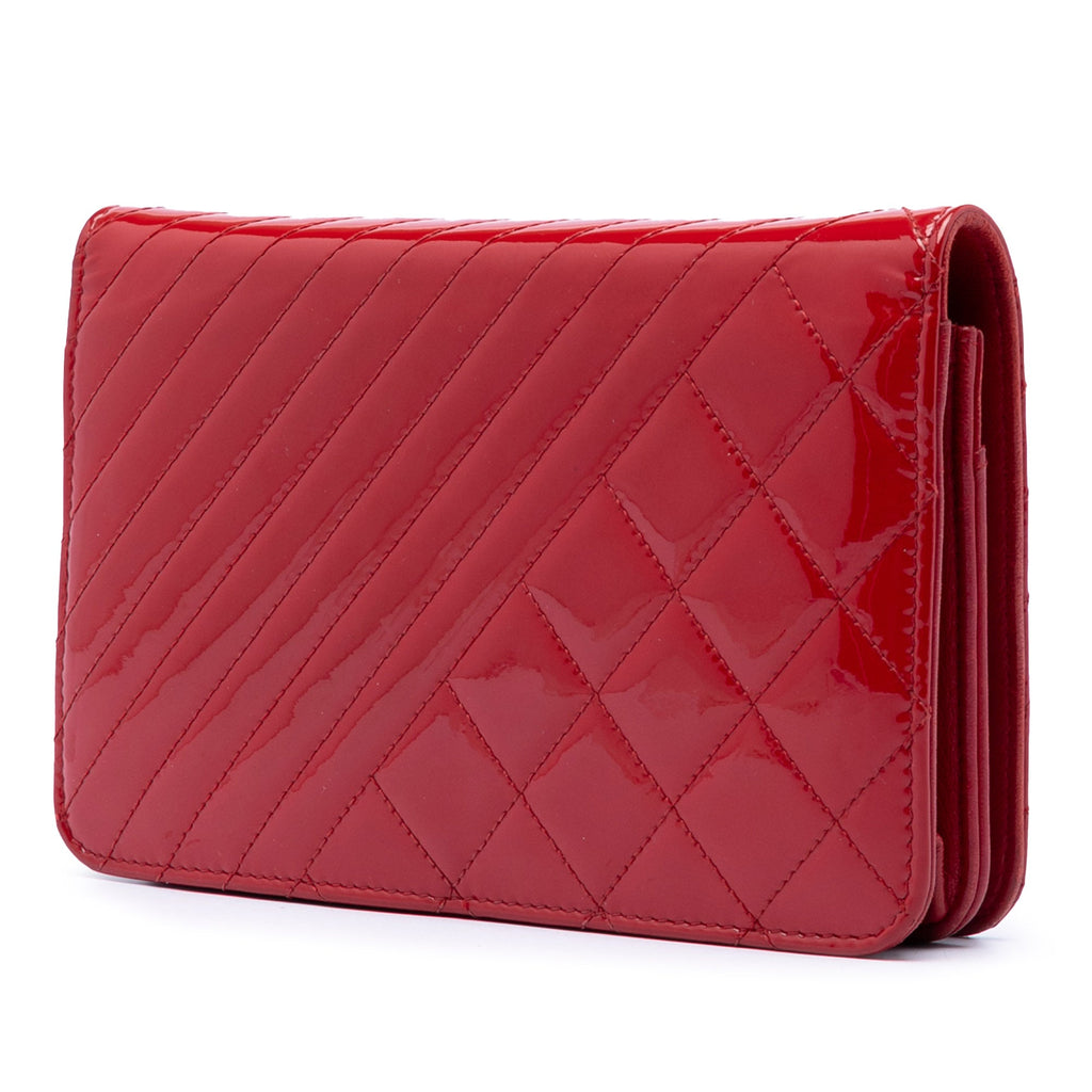 CC Quilted Patent Coco Boy Wallet On Chain