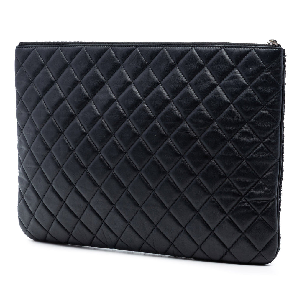 Large Quilted Tweed and Lambskin Camellia O Case Clutch