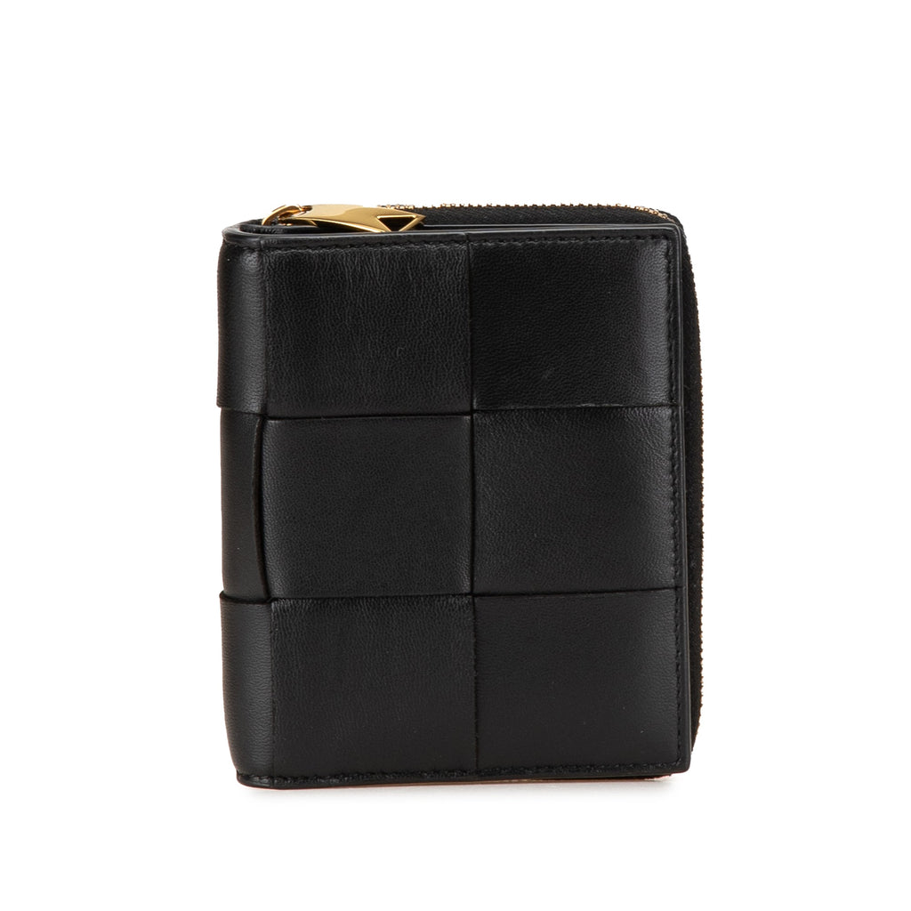 Lambskin Maxi Intreccio Cassette Bifold Zip Wallet