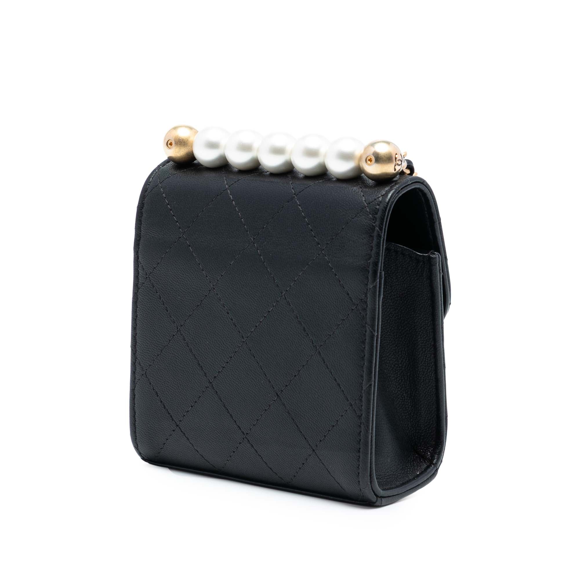 Mini Goatskin Chic Pearls Clutch On Chain