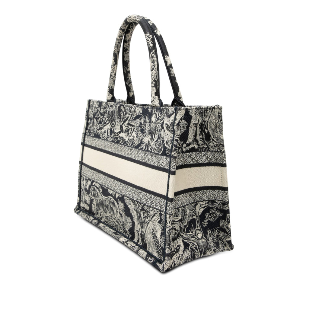 Medium Canvas Embroidered Reverse Dioriviera Toile De Jouy Book Tote