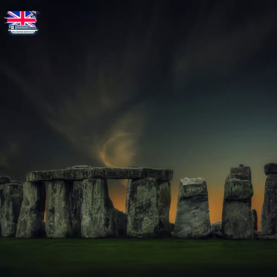 Day Trip from London to Stonehenge and Bath