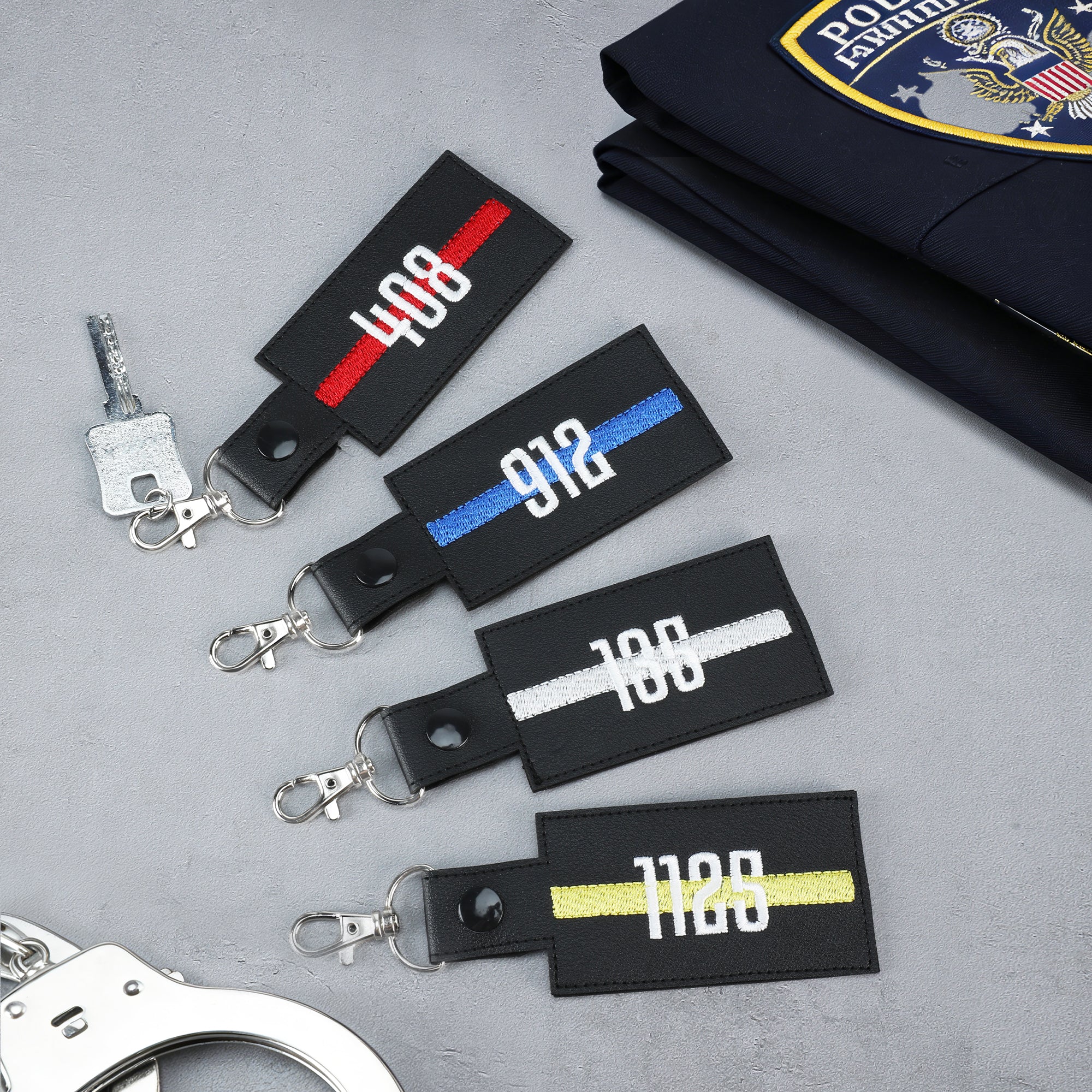 Llavero personalizado Thin Line con número bordado Regalo conmemorativo de uso diario para bombero policía Paramédico Despachador