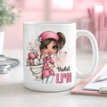 Huevos personalizados de Pascua de la enfermera de dibujos animados 11 oz 15 oz Taza de cerámica con el nombre y la ocupación de Pascua Apreciación Regalo para la enfermera Trabajador de la Salud