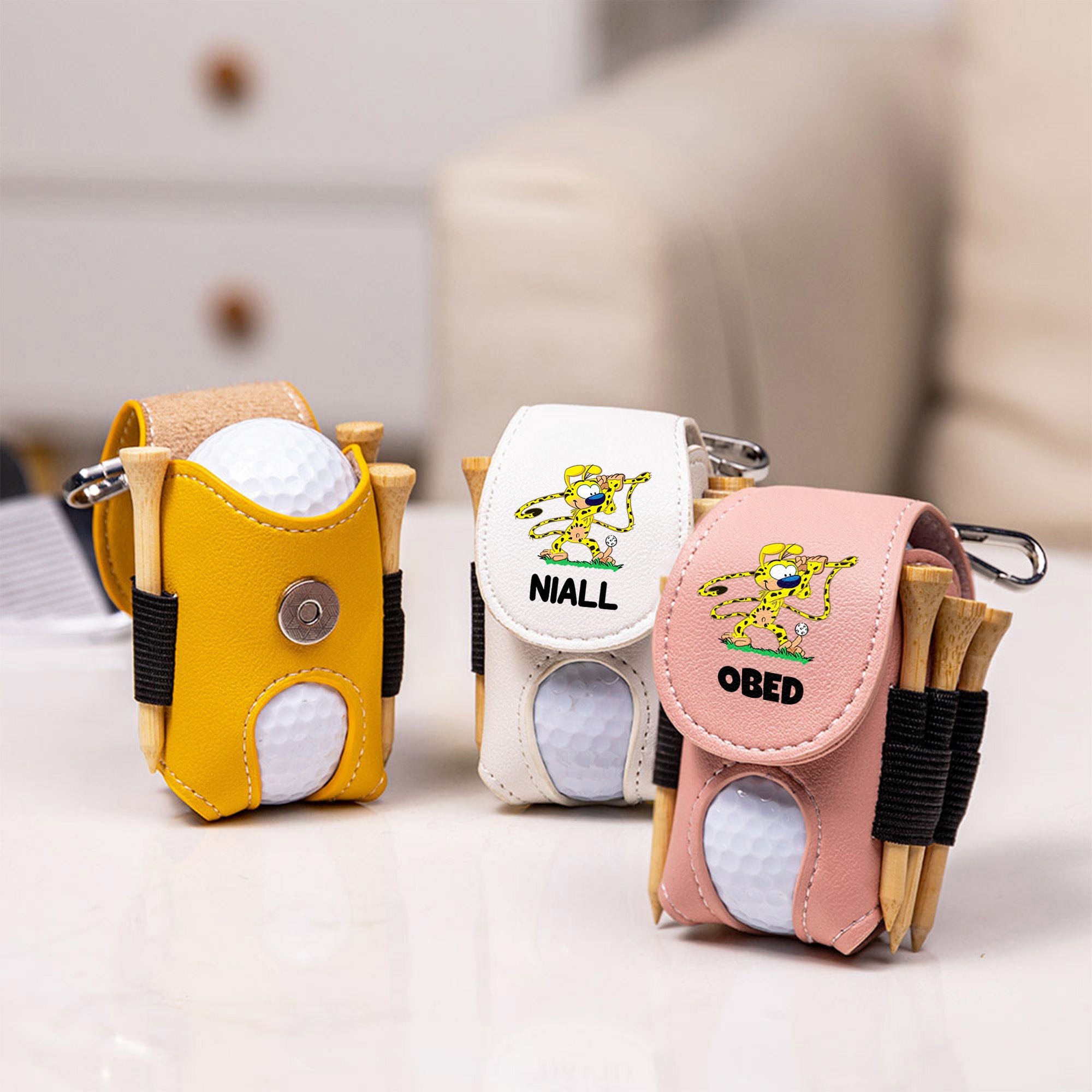 Marsupilami personalizado de dibujos animados Bolsa de cuero de PU para pelotas de golf y tees con nombre Regalo de cumpleaños para los amantes del golf | Callie × Marsupilami