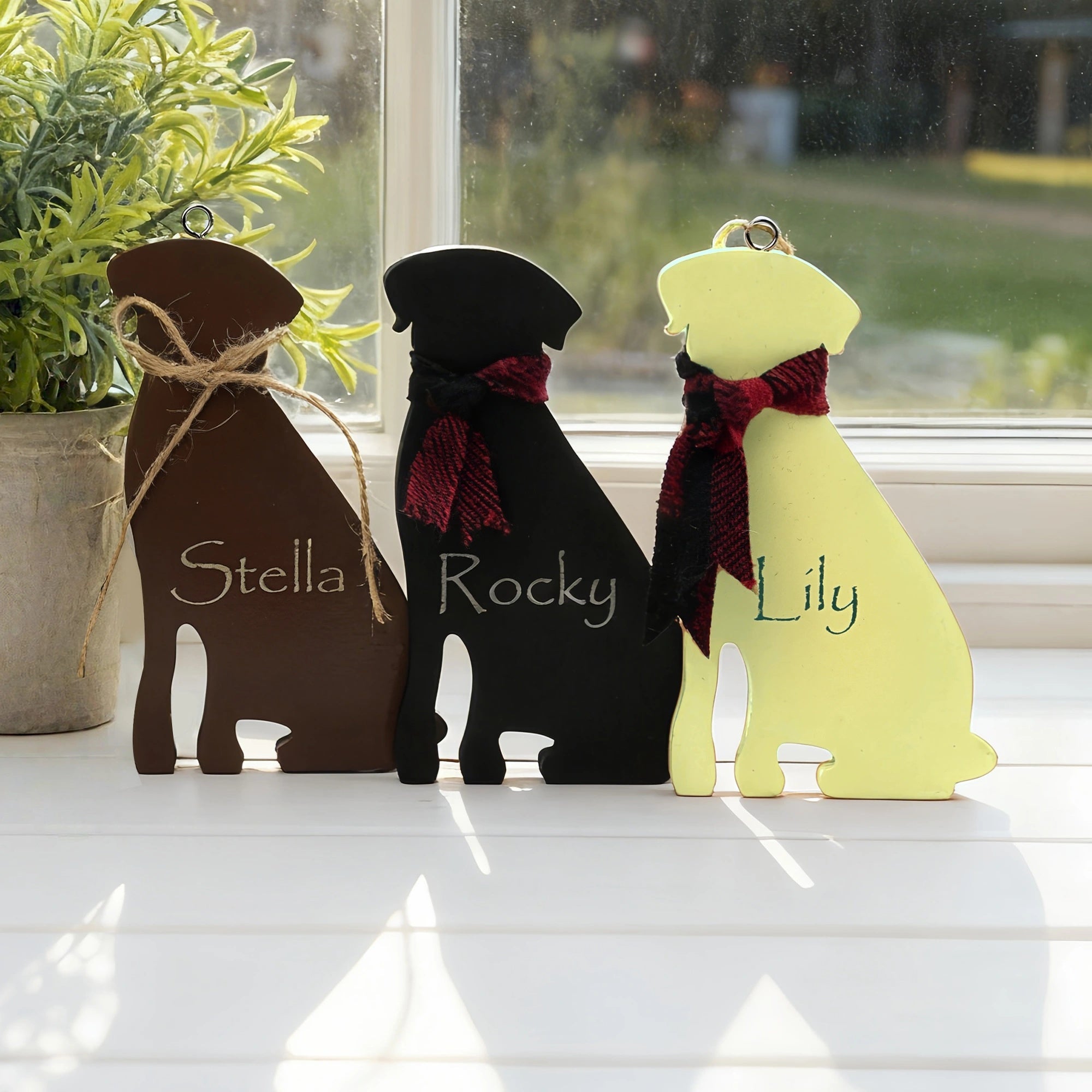 Personalizada Lab Silueta de Madera Figurilla Placa Adorno con Nombre Coleccionable Estatua Escritorio Decoración Cumpleaños Regalo para los amantes del perro Propietarios