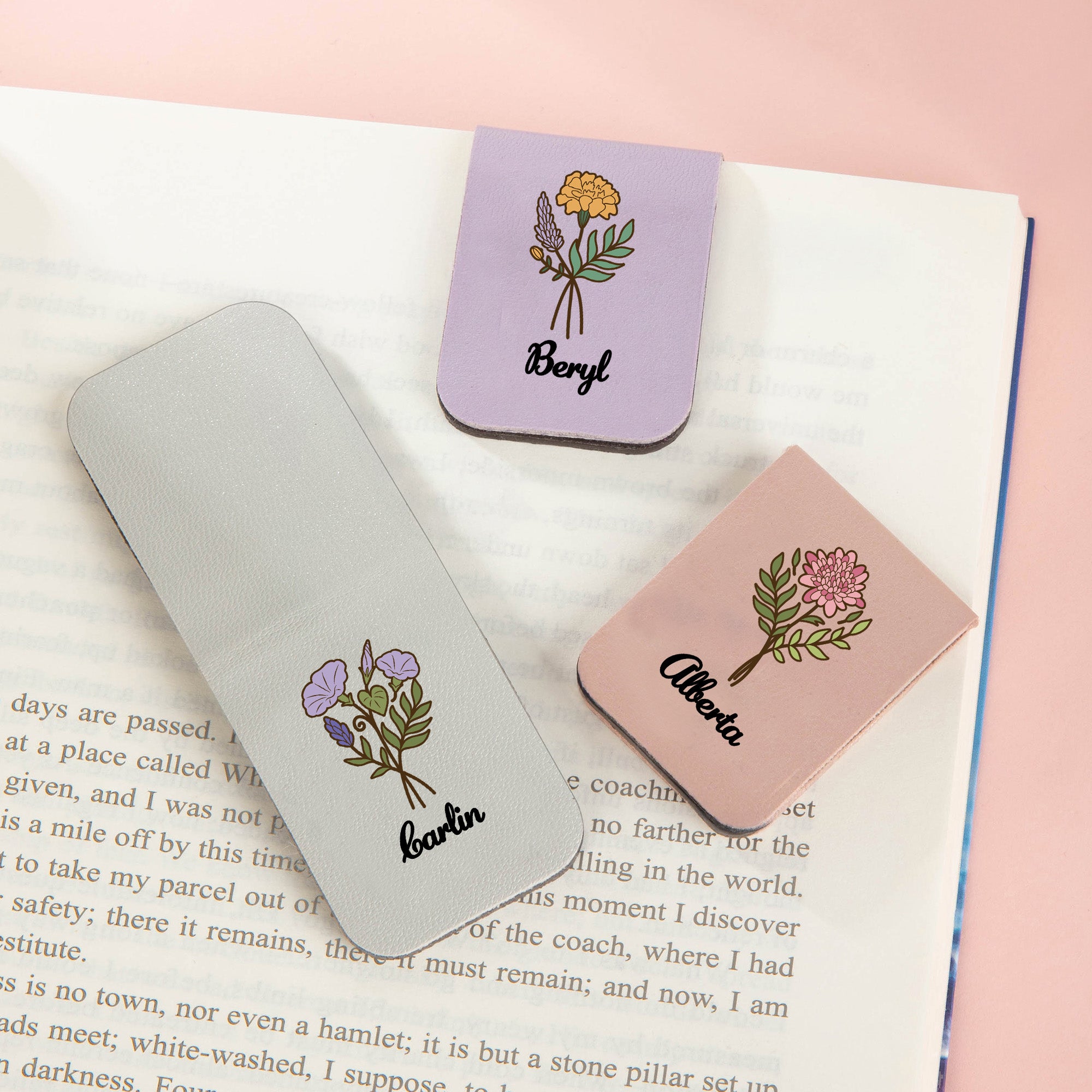 Personalizado Nacimiento Flor PU Cuero Marcapáginas Clip con Nombre Lectura Suministros Regalo de cumpleaños para los amantes del libro Amigos