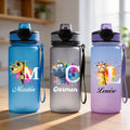 Botella de agua con nombre para niños de 17 oz con pajita de silicona Personalizada con iniciales de un simpático animal Regalo de cumpleaños para niños y niñas en el día de la vuelta al cole